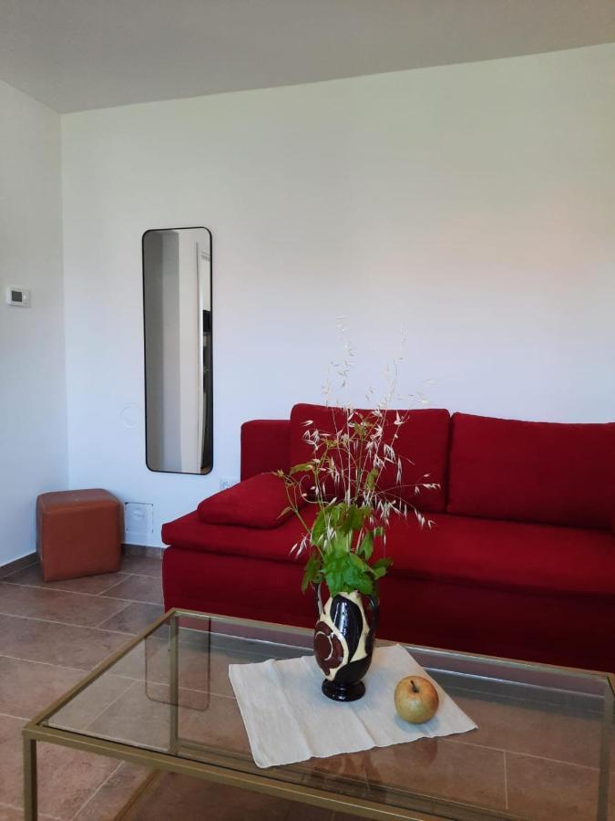 Appartements Lena. Premantura Buitenkant foto