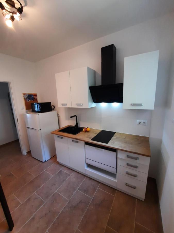 Appartements Lena. Premantura Buitenkant foto