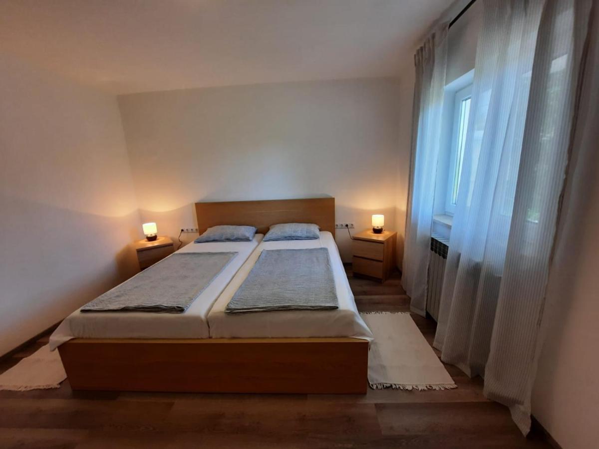 Appartements Lena. Premantura Buitenkant foto